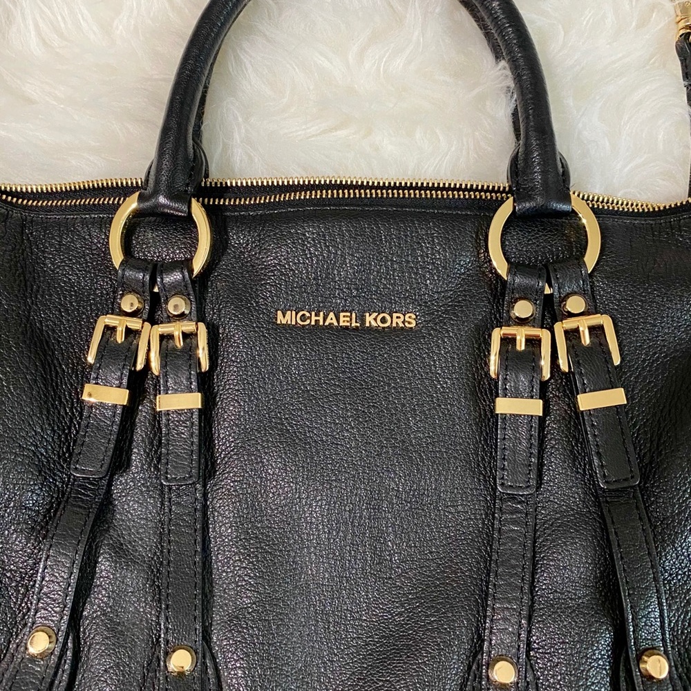 Michael Kors black purse - Picture 3 of 5
